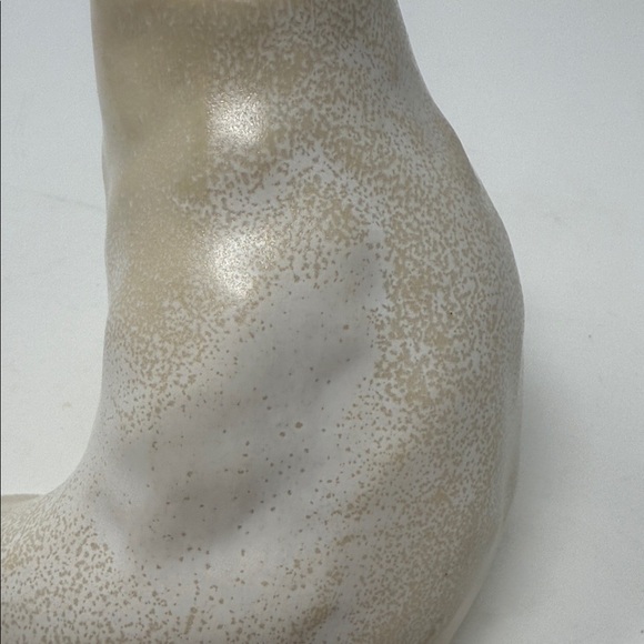 Modern Cream Ceramic Sculpture (candle holder) Brand New  6 x 4 “Decor - Picture 3 of 10